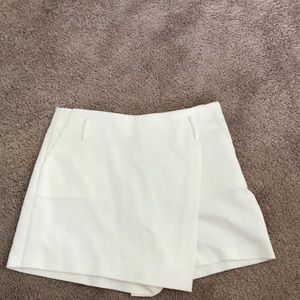 Zara white skort